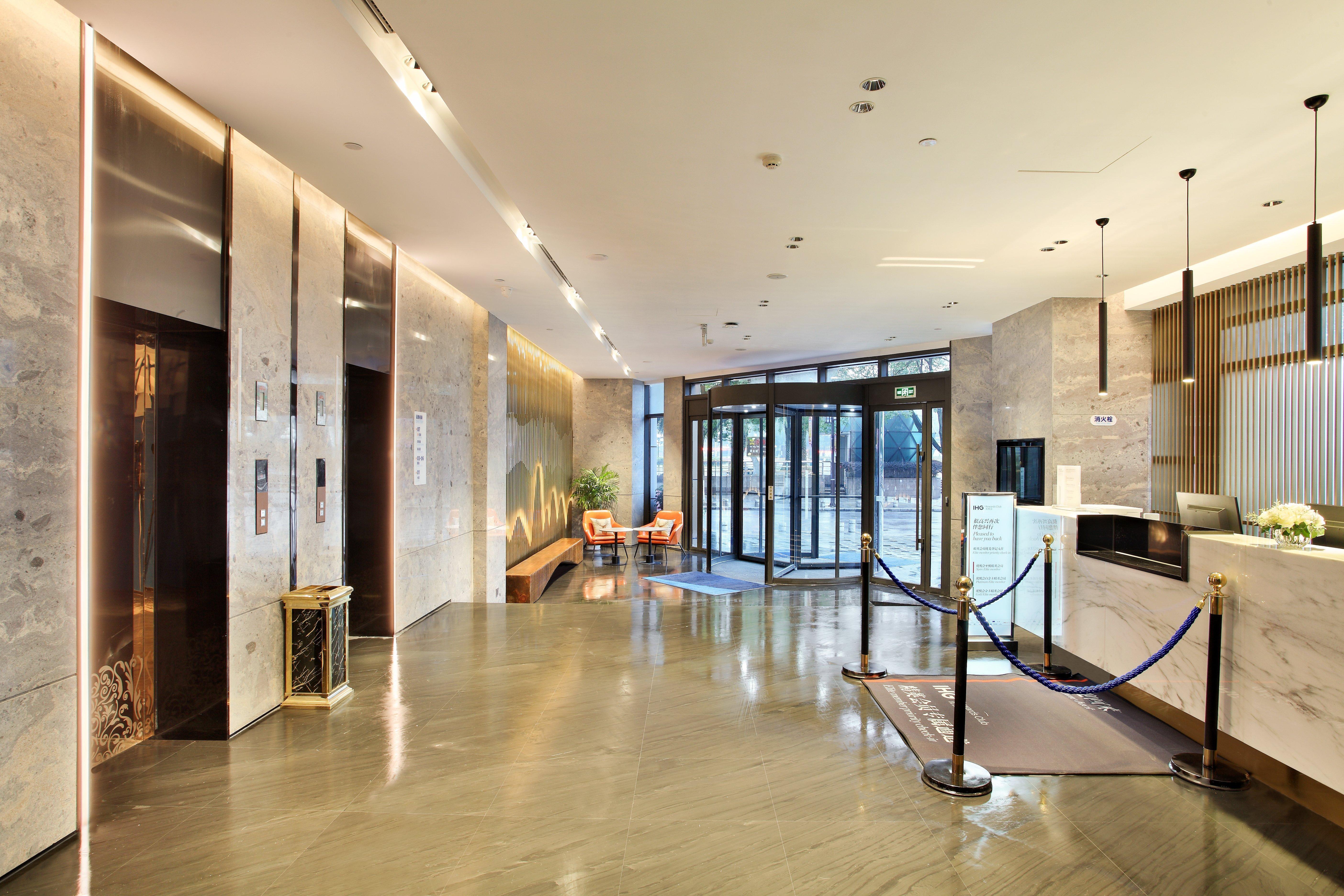 Holiday Inn Express Guilin City Center By Ihg Eksteriør bilde
