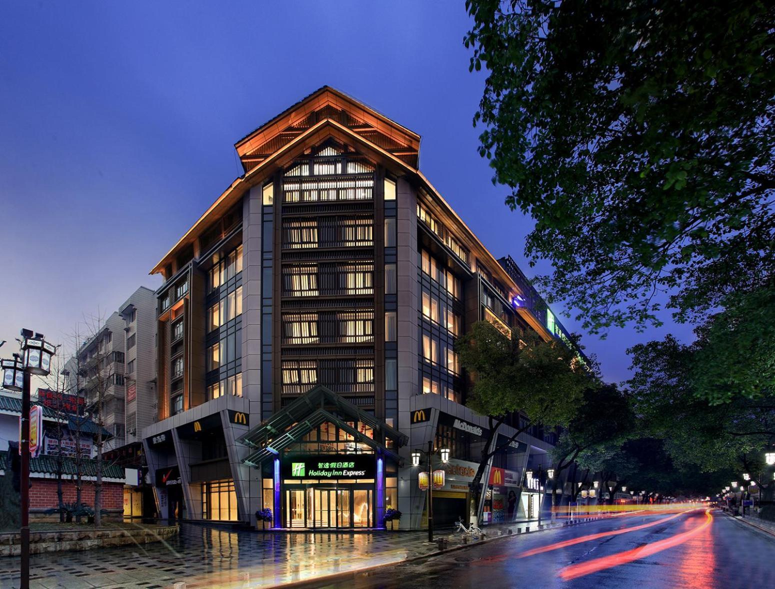 Holiday Inn Express Guilin City Center By Ihg Eksteriør bilde